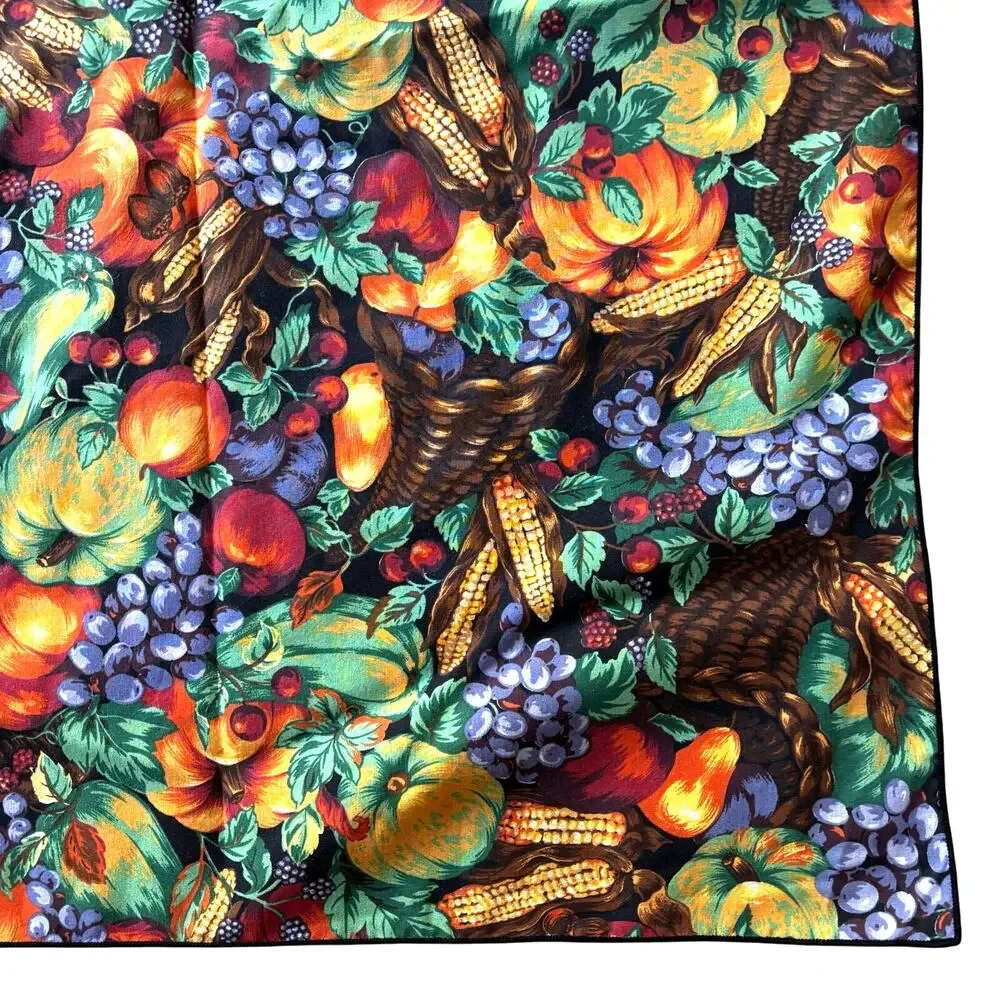Vintage Thanksgiving holiday tablecloth festive brown orange green pumpkins